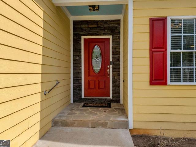 House for sale in Hull, Georgia