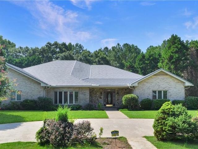 House for sale in Oxford, Georgia