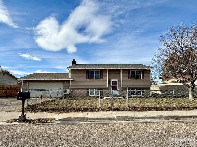 House for sale in Bingham, Idaho