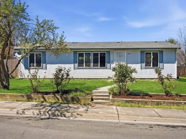 House for sale in Oregonia