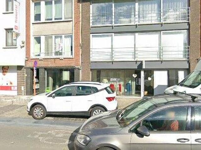 Bureau vente à Hove, Antwerpen