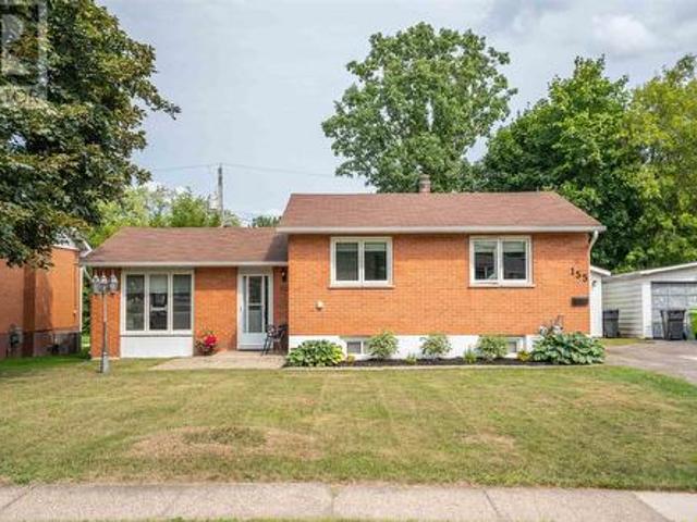 House for sale in Sault Sainte Marie, Ontario