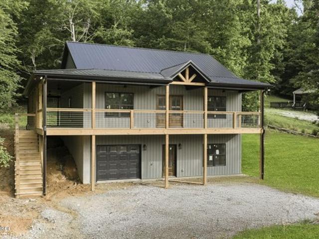 House for sale in Big Clifty, Kentucky