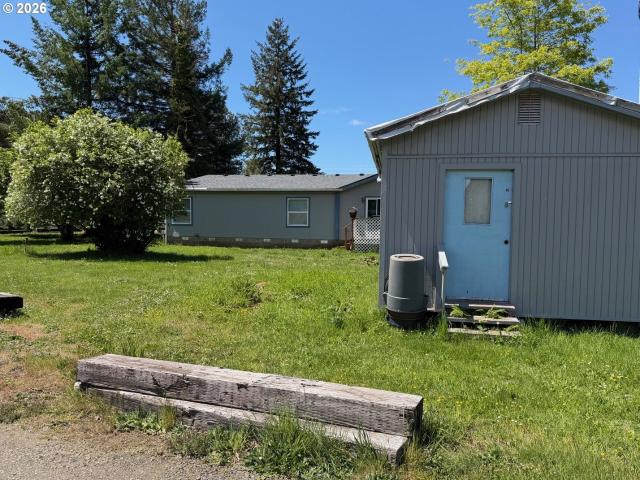Commercial for sale in Oregonia