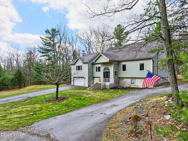 House for sale in Shohola, Pennsylvania