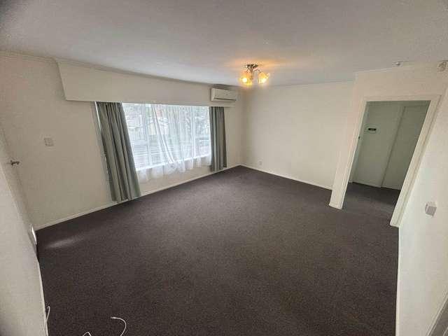 Apartment for rent in Point England, Oroua County