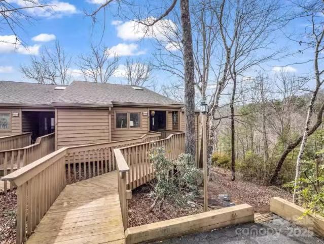 Condo for sale in Marion
