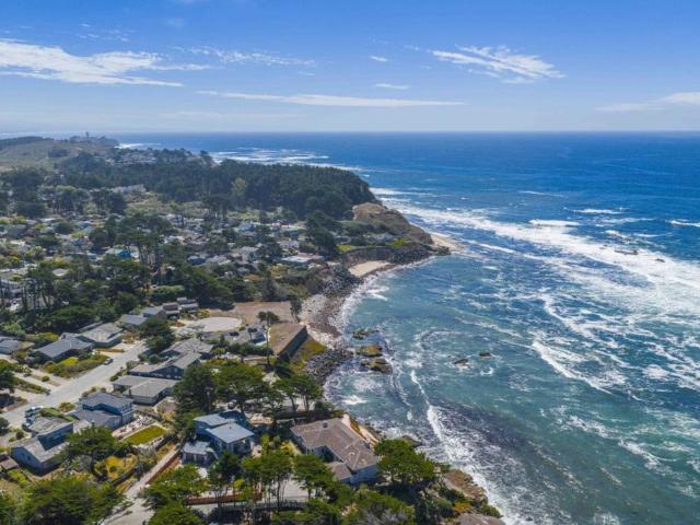 House for sale in Moss Beach, San Mateo County