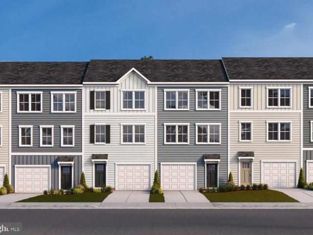 Townhouse for sale in Virginia