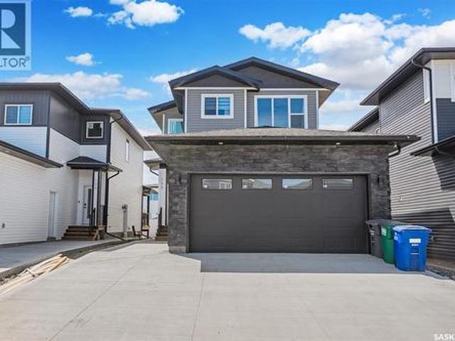 House for sale in Saskatoon, Saskatchewan