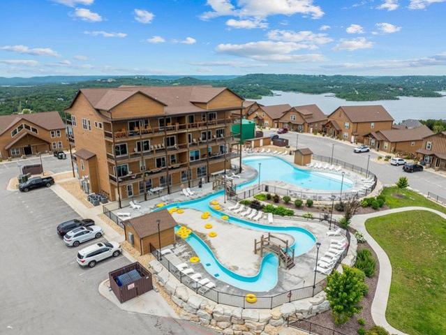 Condo for sale in Stone, Missouri