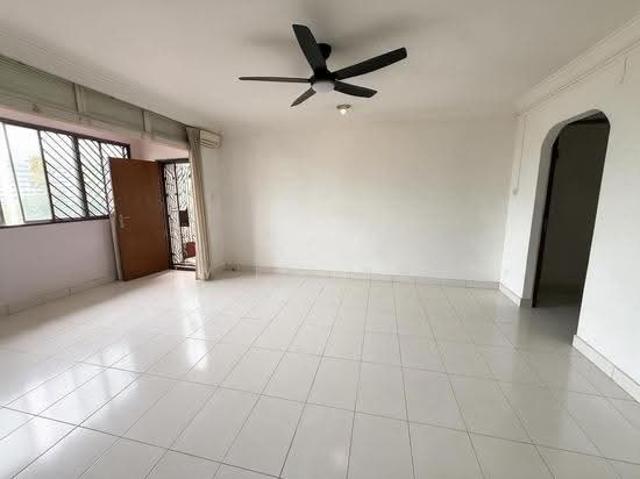 Apartment for rent in Changi Business Park, Singapore