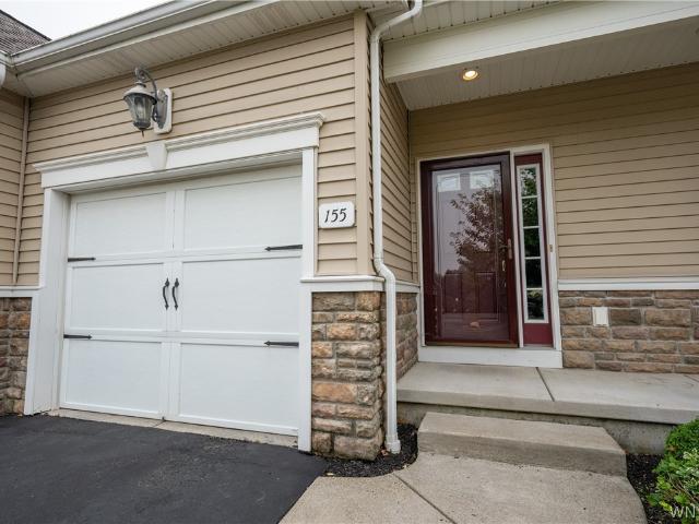 House for sale in Bowmansville, New York