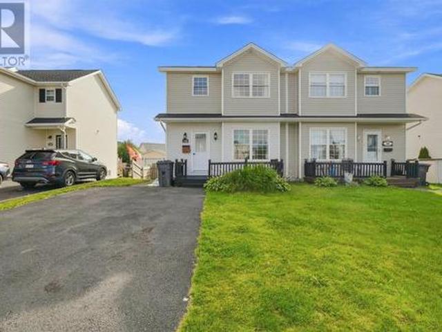 House for sale in Mount Pearl, Newfoundland And Labrador