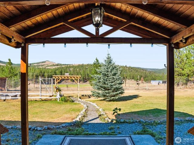 House for sale in Tonasket, Washington