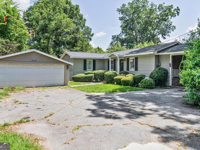House for sale in Forsyth, Georgia
