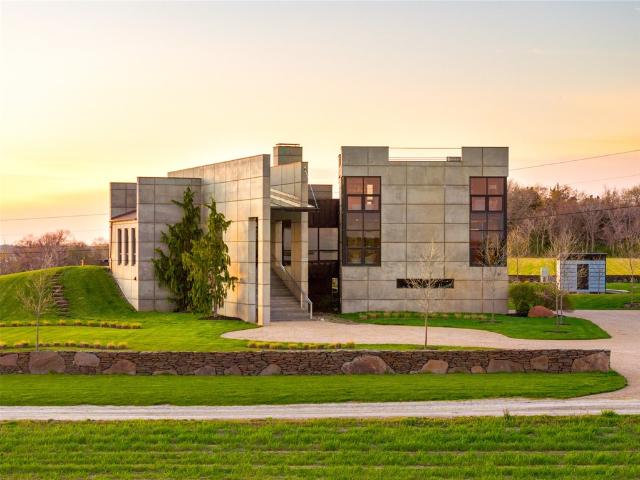 House for sale in Little Compton, Rhode Island