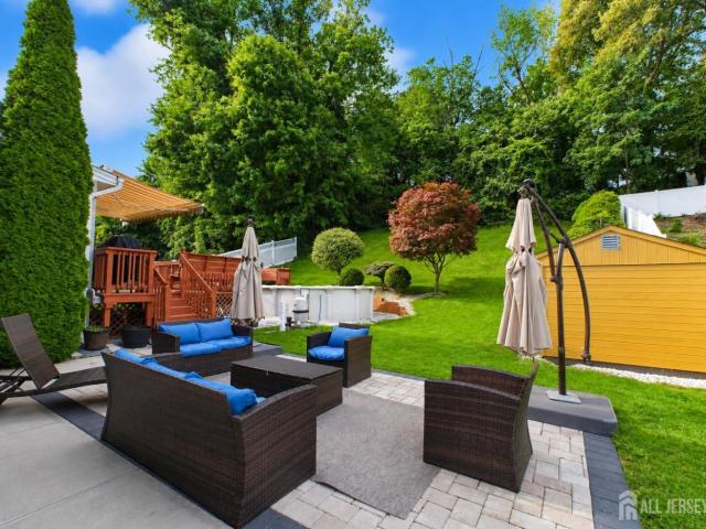 House for sale in Cliffwood, New Jersey