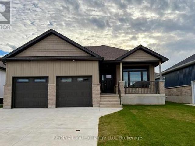 House for sale in Saugeen Shores, Ontario