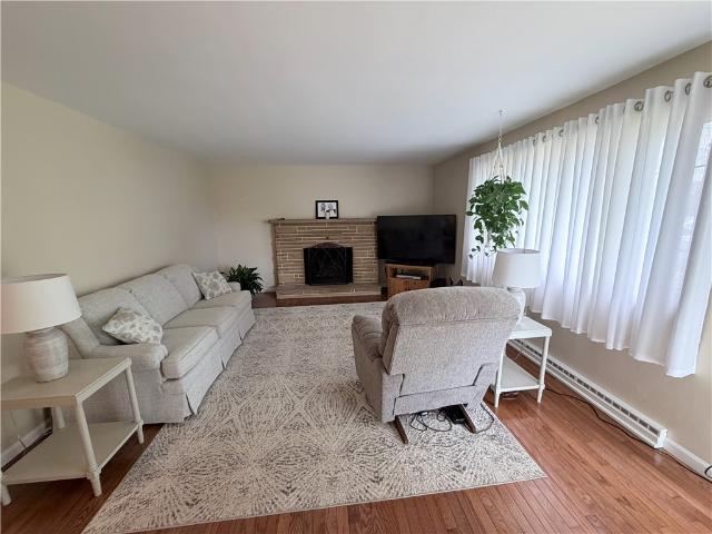 House for sale in Lyndora, Pennsylvania
