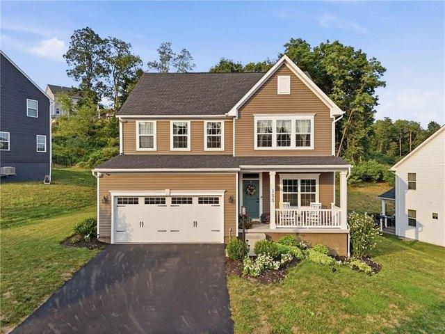 House for sale in Zelienople, Pennsylvania