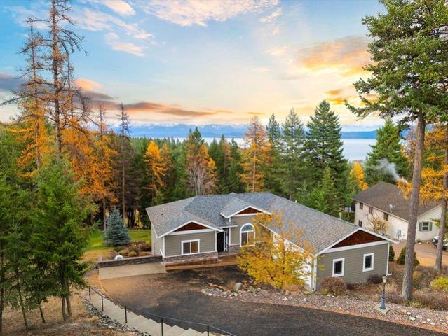 House for sale in Lakeside, Montana