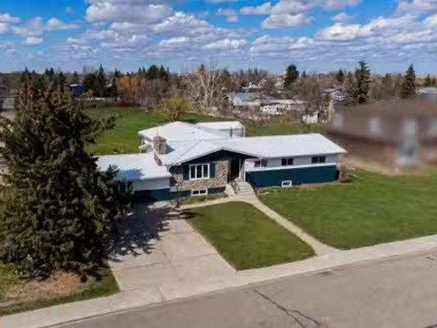 House for sale in Raymond, Alberta
