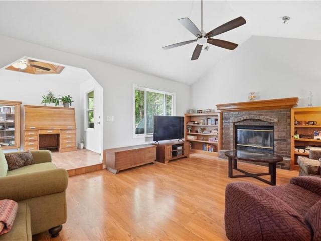 House for sale in Three Trails, Independence