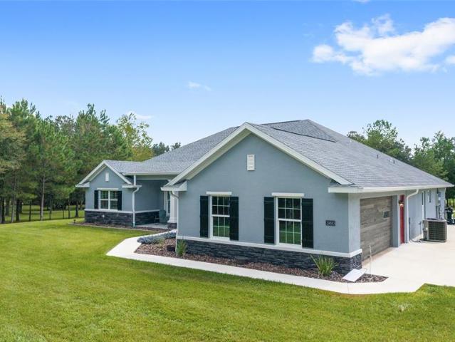 House for sale in Morriston, Florida