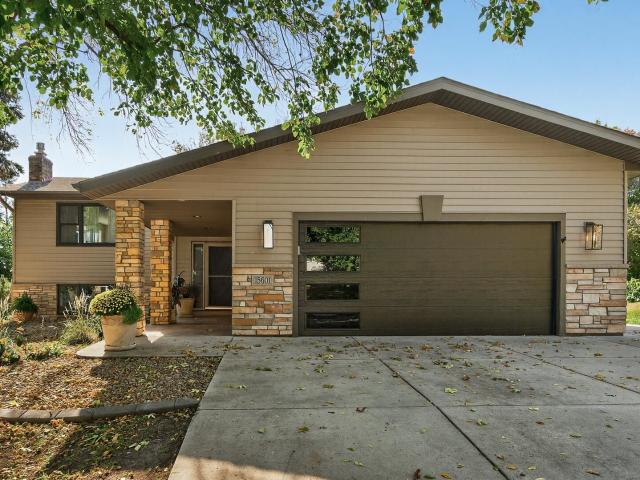 House for sale in Prior Lake, Minnesota