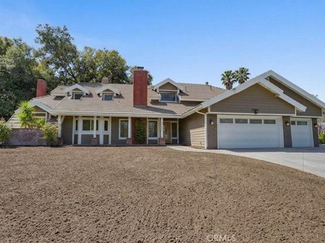 House for sale in Canyon Country, California