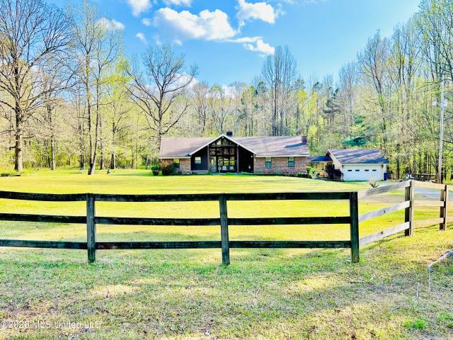 House for sale in Sardis, Mississippi