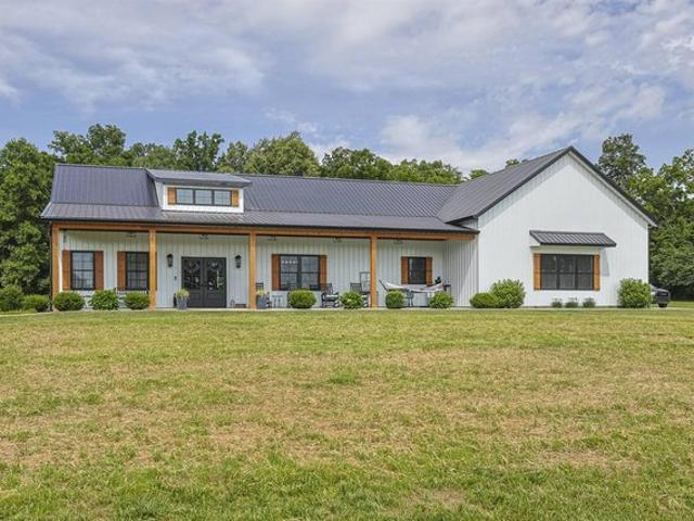 House for sale in Moores Hill, Indiana