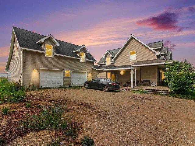 House for sale in Charlevoix, Michigan