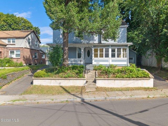 House for sale in Rensselaer, New York