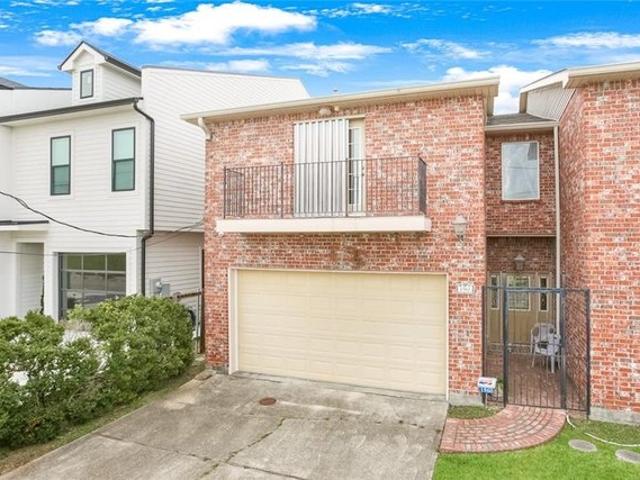Townhouse for sale in Metairie, Jefferson Parish