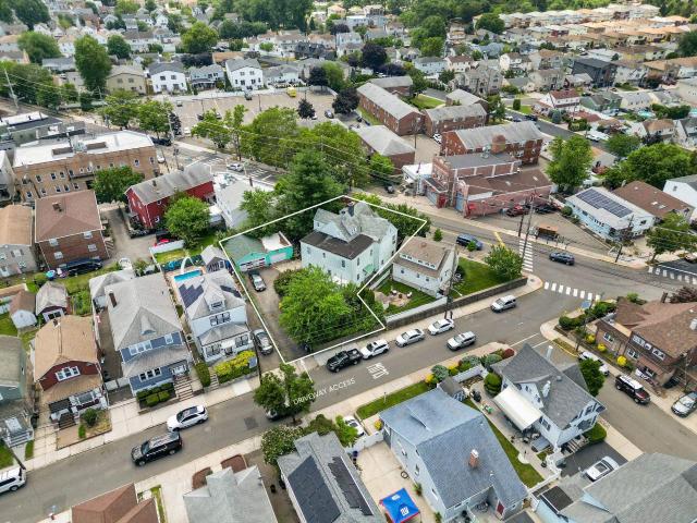 House for sale in Hudson, New Jersey