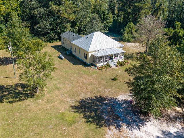House for sale in Rose Hill, North Carolina