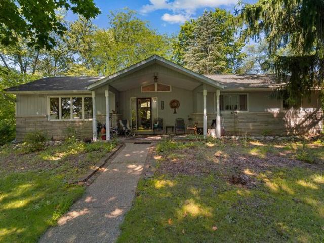 House for sale in Hillsdale, Michigan