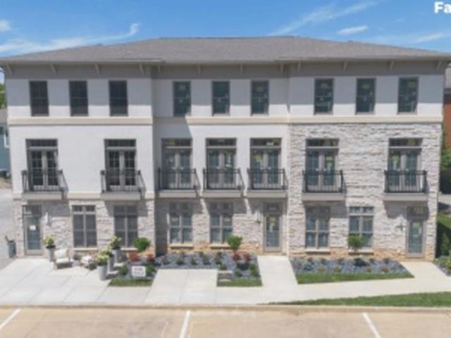 House for sale in Bloomington Of Minnesota, Indiana