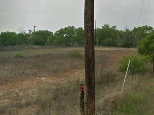 Land for sale in Lytle, Texas