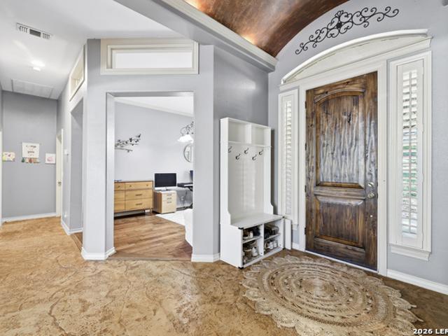 House for sale in Los Reyes Canyons, Helotes