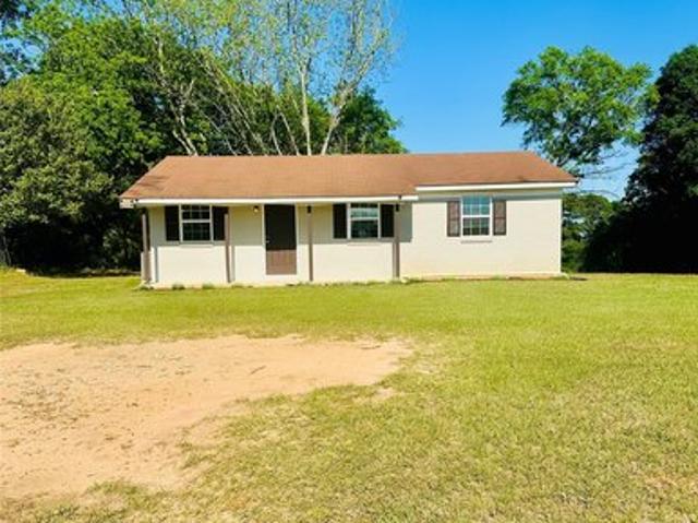 House for sale in New Brockton, Alabama