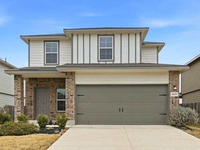 House for sale in Atascosa, Texas