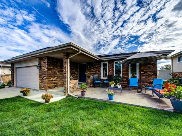 House for sale in Oak Forest, Cook County
