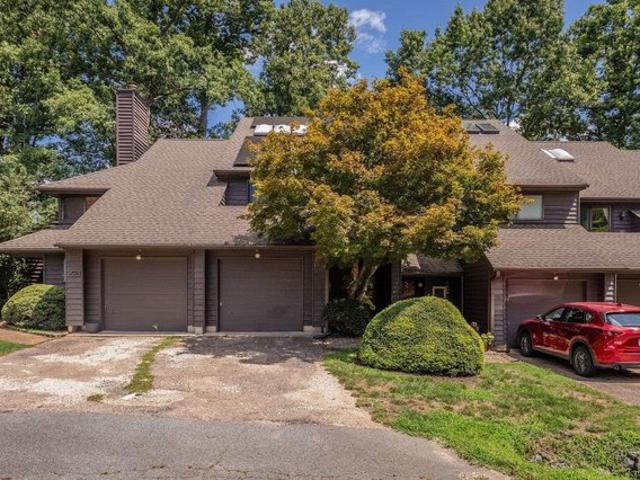 Townhouse for sale in Virginia
