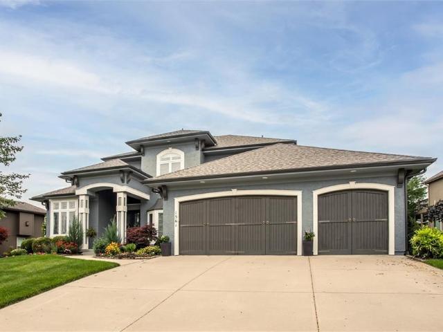 House for sale in Raymore