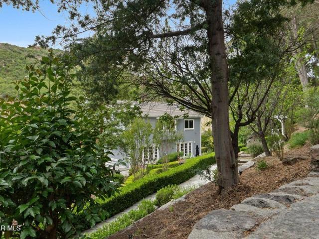 House for sale in Agoura Hills, California
