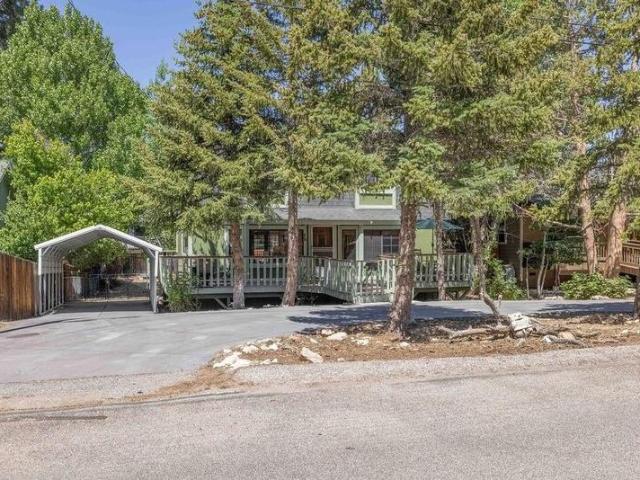 House for sale in Big Bear City