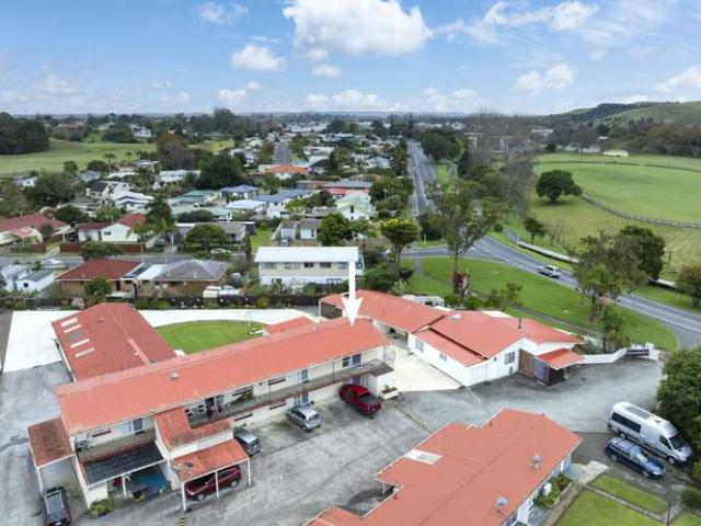 Apartment for sale in Fairburn, Northland